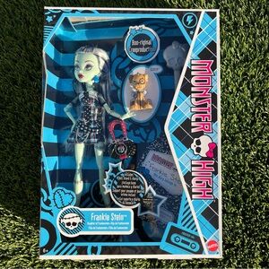 Monster High Frankie Stein Reproduction Doll